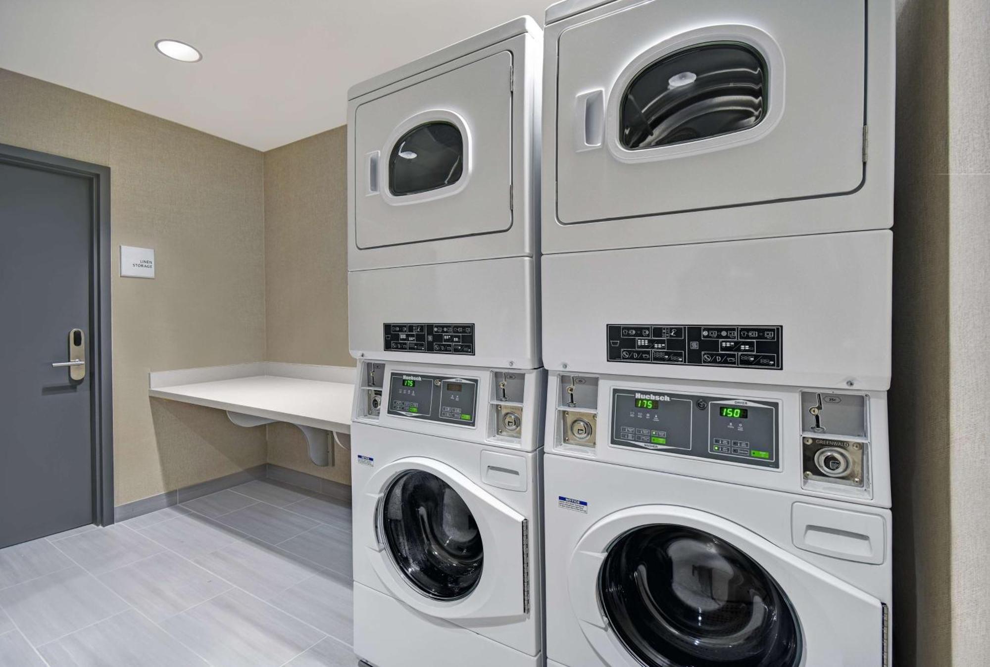 Hampton Inn Las Vegas Strip South, Nv 89123 ภายนอก รูปภาพ