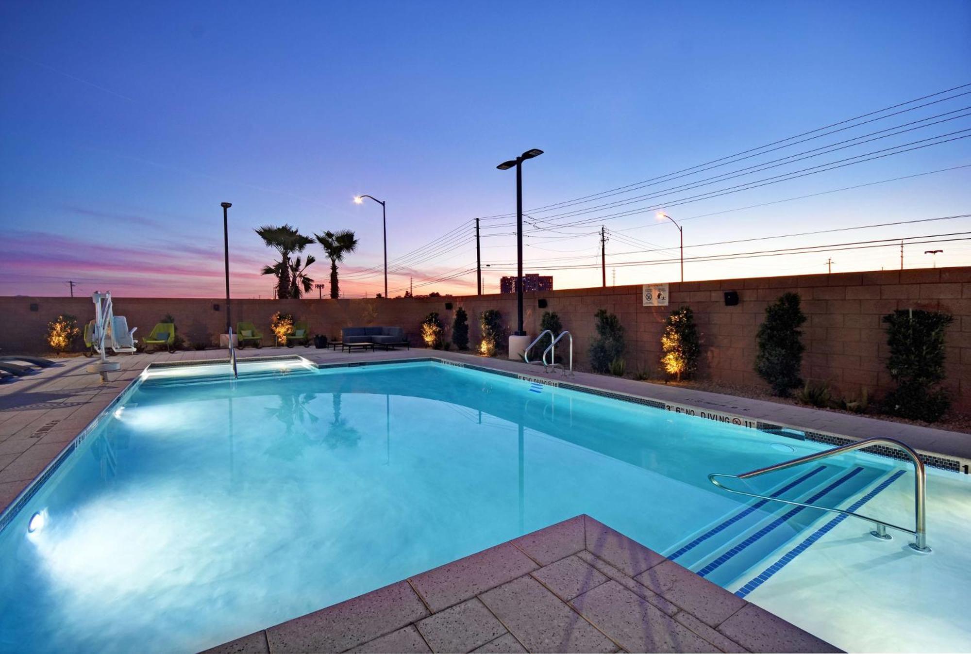 Hampton Inn Las Vegas Strip South, Nv 89123 ภายนอก รูปภาพ